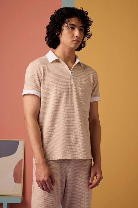 Buy Muvazo Peach Jacquard Sunlit Sienna Woven Zip Tee Online at Aza Fashions Buy_Muvazo_Peach Jacquard Sunlit Sienna Woven Zip Tee _Online_at_Aza_Fashions