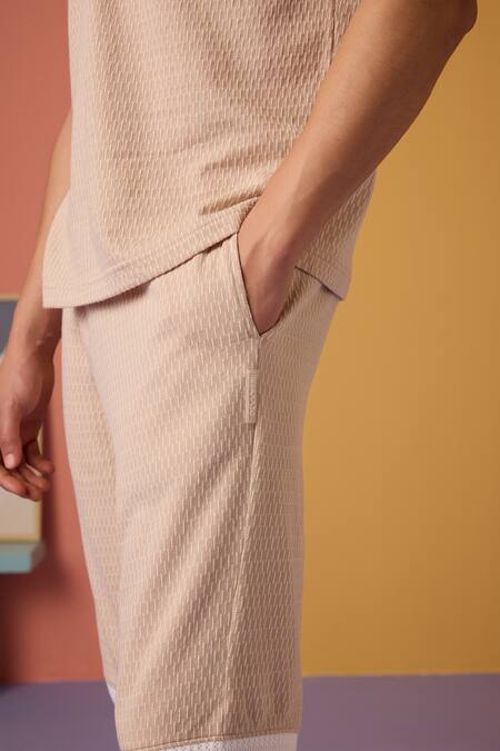 Muvazo_Peach Jacquard Woven Shorts _at_Aza_Fashions