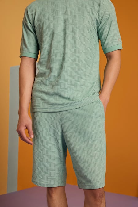 Buy Muvazo Green Cotton, Polyester Maverick Stripe Woven T Shirt And Shorts Set Online at Aza Fashions Buy_Muvazo_Green Cotton, Polyester Maverick Stripe Woven T Shirt And Shorts Set _Online_at_Aza_Fashions
