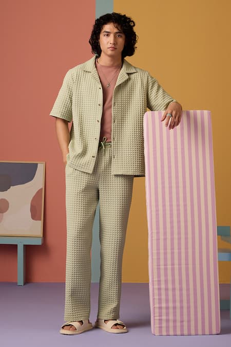 MUVAZO Green Jacquard Woven Houndstooth Cabana Opulence Shirt And Pant Set 