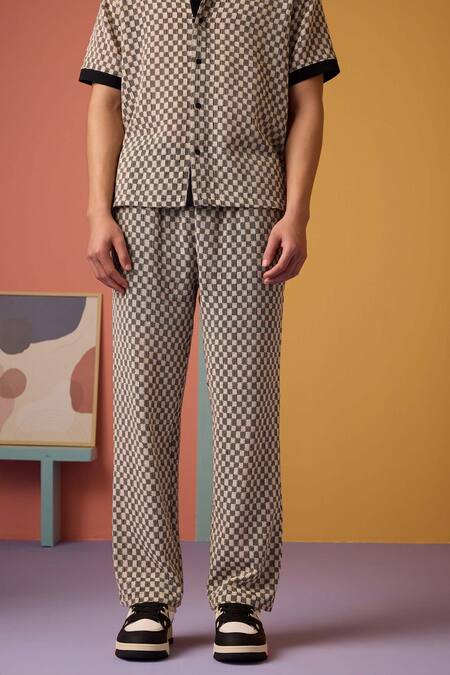 Buy Muvazo Black Cotton Pixel Pop Checkered Pattern Shirt And Pant Set Buy_Muvazo_Black Cotton Pixel Pop Checkered Pattern Shirt And Pant Set