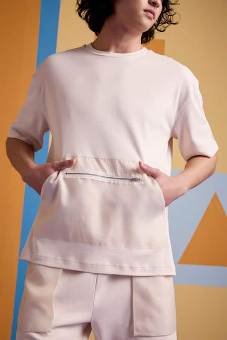 Buy_Muvazo_Beige Cotton, Polyester Cove Pocket T Shirt And Shorts Set 