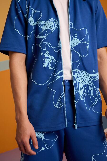 Muvazo Blue Cotton, Polyester Embroidery Sunbeam Spectrum Printed Shirt And Shorts Set at Aza Fashions Muvazo_Blue Cotton, Polyester Embroidery Sunbeam Spectrum Printed Shirt And Shorts Set _at_Aza_Fashions