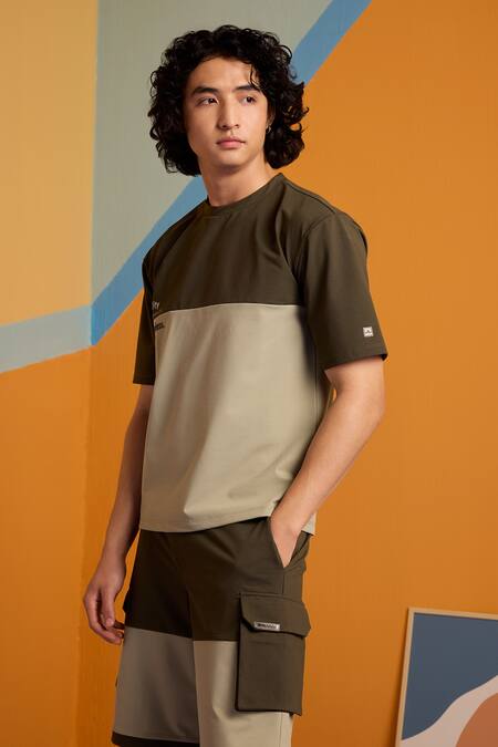 Buy_Muvazo_Green Cotton, Polyester Colorblock T Shirt And Shorts Set _Online_at_Aza_Fashions