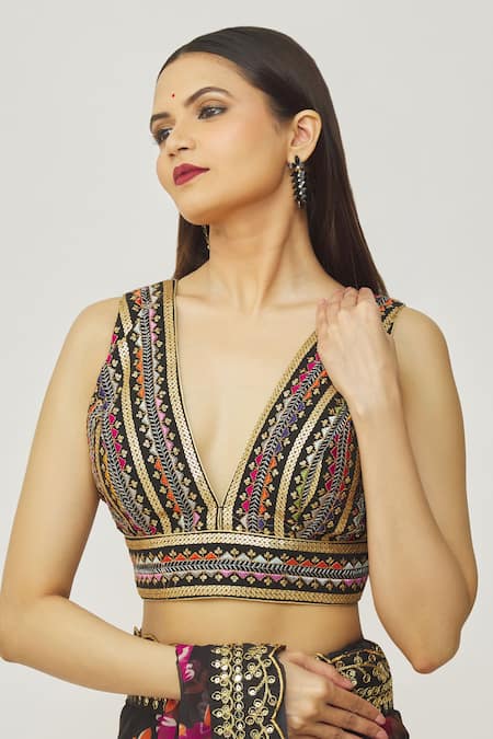 Samyukta Singhania_Black Silk Sequins Plunge Neck Thread Embroidered V Blouse _Online_at_Aza_Fashions