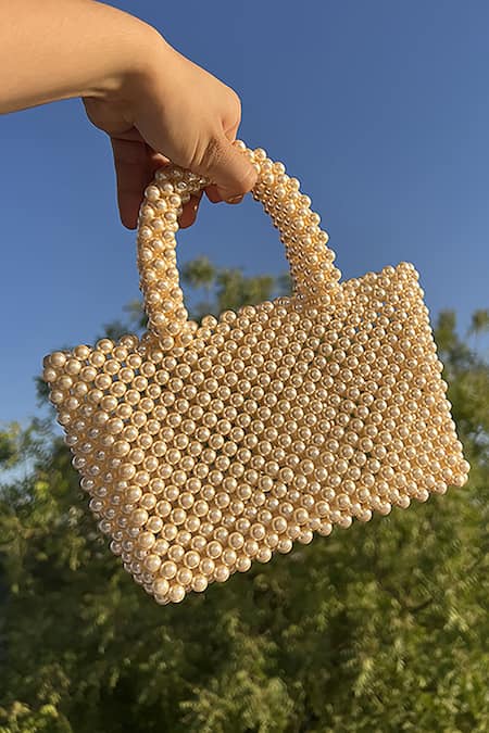 Buy_Rubilon_Beige Faux Pearl Elsa Woven Bag _Online_at_Aza_Fashions