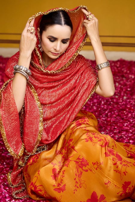 Buy_Baaro Masi_Yellow Crepe, Lurex, Georgette Floral Print Leaf Neck Blouse Lehenga Set 