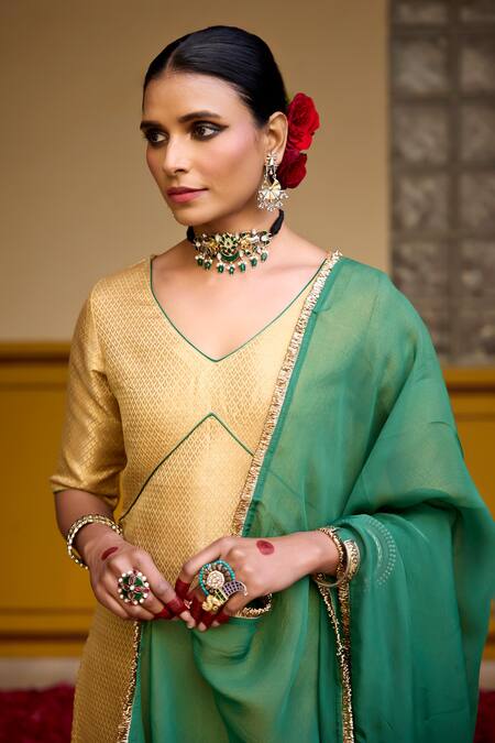Baaro Masi_Gold Brocade, Organza Embroidery V-neck Floral Motifs Kurta Set _at_Aza_Fashions