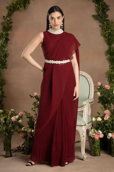 PREETI MEHTA Red Georgette Viscose 60% And 40% Polyester Pleated Pre-draped Saree With Blouse