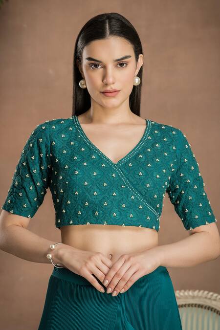 Preeti Mehta_Green Georgette, Viscose Pearls, Pleated Pre-draped Saree With Blouse _Online_at_Aza_Fashions