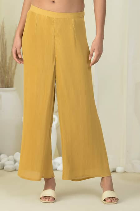 Preeti Mehta Gold Georgette, Organza Pearls, Embroidery Round Neck Kurta Set With Dupatta Online at Aza Fashions Preeti Mehta_Gold Georgette, Organza Pearls, Embroidery Round Neck Kurta Set With Dupatta _Online_at_Aza_Fashions