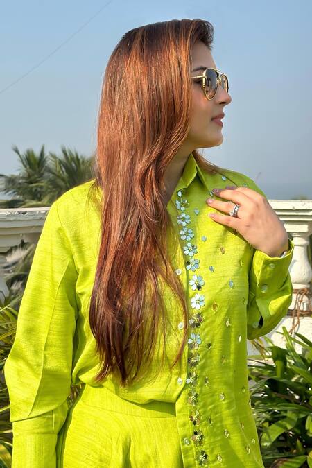 Buy_Nitara Dhanraj Label_Green Silk Beads Collared Acrylic Glass Embroidered Shirt With Skirt _Online_at_Aza_Fashions