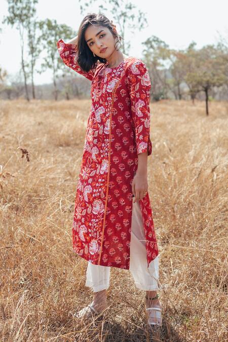 Marche Red Cotton Lace Split V-neck Amer Hand Block Print Kurta With Pant Online at Aza Fashions Marche_Red Cotton Lace Split V-neck Amer Hand Block Print Kurta With Pant_Online_at_Aza_Fashions