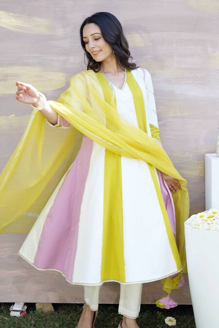 Nero India White Cotton Gota Patti V-neck Panelled Anarkali And Pant Set at Aza Fashions Nero India_White Cotton Gota Patti V-neck Panelled Anarkali And Pant Set _at_Aza_Fashions