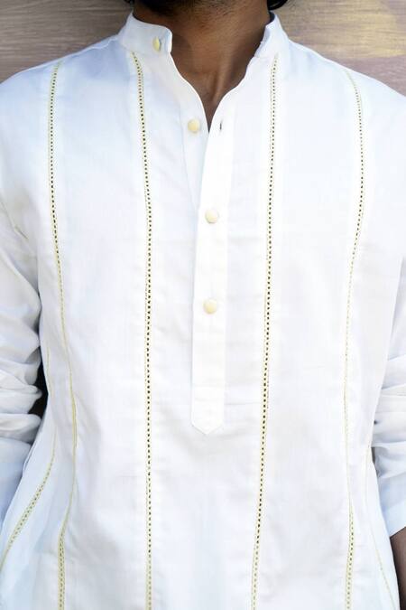 Nero India White Cotton Satin Lace Embellished Straight Kurta Online at Aza Fashions Nero India_White Cotton Satin Lace Embellished Straight Kurta _Online_at_Aza_Fashions