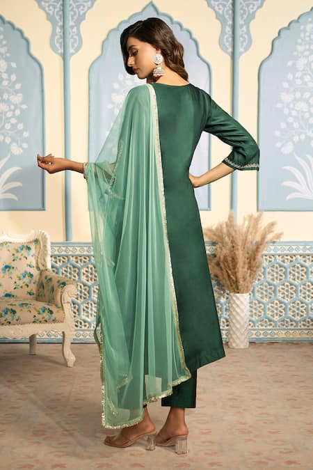 Two Sisters By Gyans X AZA Zardozi Embroidered Kurta Set 