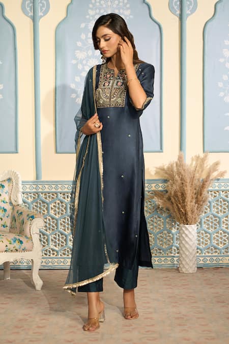 Shop Two Sisters By Gyans X AZA Blue Satin, Net, Silk Embroidery, Zari, Diamonds Zardozi Straight Kurta Set Shop_Two Sisters By Gyans X AZA_Blue Satin, Net, Silk Embroidery, Zari, Diamonds Zardozi Straight Kurta Set