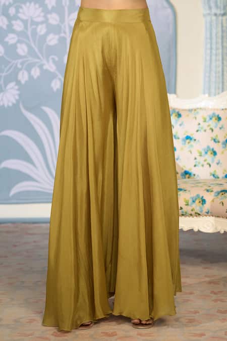 Buy_Two Sisters By Gyans X AZA_Yellow Georgette, Net Cut Work, Embroidery, Sequins V-neck Kurta Sharara Set _Online_at_Aza_Fashions