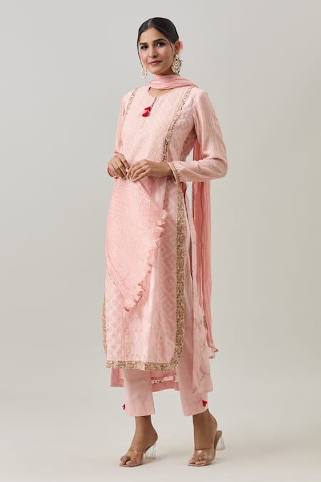 SHRADDHA RAMBHIA Marodi Florin Work Pintucked Yoke Kurta Set 