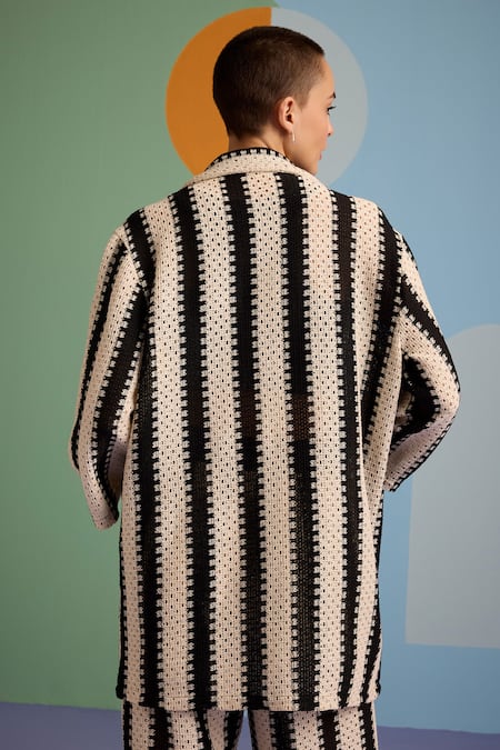 Muvazo Crochet Stripe Pattern Shrug Pant Set 