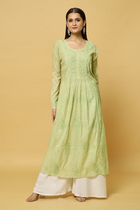 Samyukta Singhania Green Faux Tissue Embroidery Mukaish Notched Round Bloom Thread And Kurta 