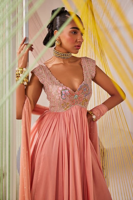 Buy_Anu Pellakuru_Peach Chiffon, Silk, Net Embroidery V-neck Hand Anarkali With Dupatta 