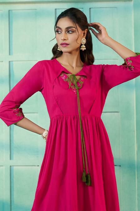 Buy Naintara Bajaj Pink Cotton, Chiffon Embroidery Collared Solid Gathered Kurta Pant Set Online at Aza Fashions Buy_Naintara Bajaj_Pink Cotton, Chiffon Embroidery Collared Solid Gathered Kurta Pant Set _Online_at_Aza_Fashions