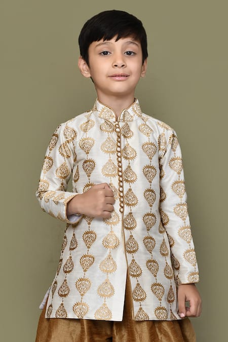 Buy_Petite Pomme_Cream Denim, Silk Embroidery Spade Bloom Motif Kurta With Patiala Pant _Online_at_Aza_Fashions