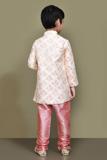 Petite Pomme Floral Thread Embroidered Kurta 