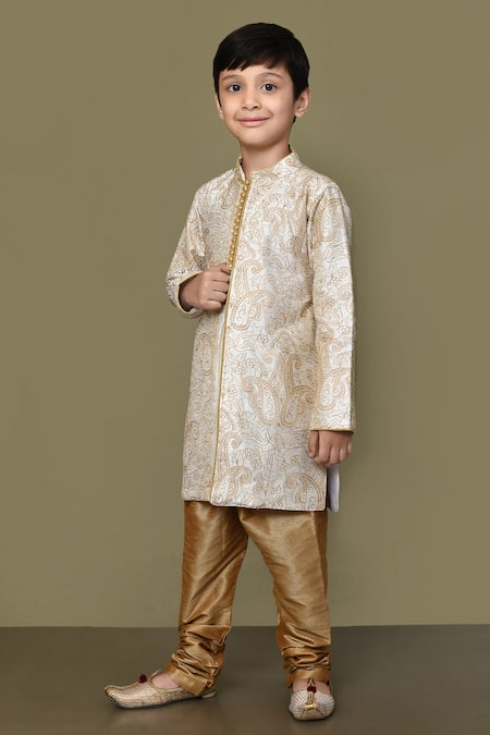 Shop_Petite Pomme_Cream Silk Embroidery Paisley Thread Kurta _Online_at_Aza_Fashions