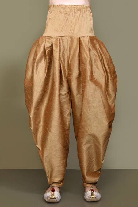 Buy_Petite Pomme_Grey Jacquard, Silk Embroidery Miniature Floral Pattern Sherwani With Dhoti Pant 