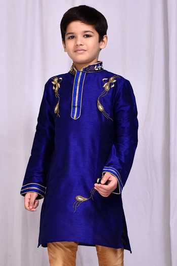 Buy_Petite Pomme_Blue Silk Zari Placement Embroidered Kurta With Churidar _Online_at_Aza_Fashions