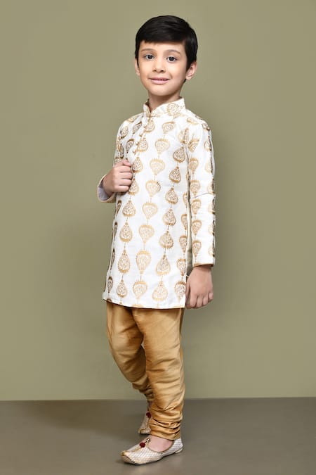 Samyukta Singhania Paisley Pattern Kurta 