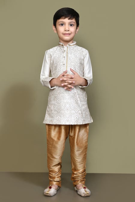 Petite Pomme Threadwork Embroidered Kurta 