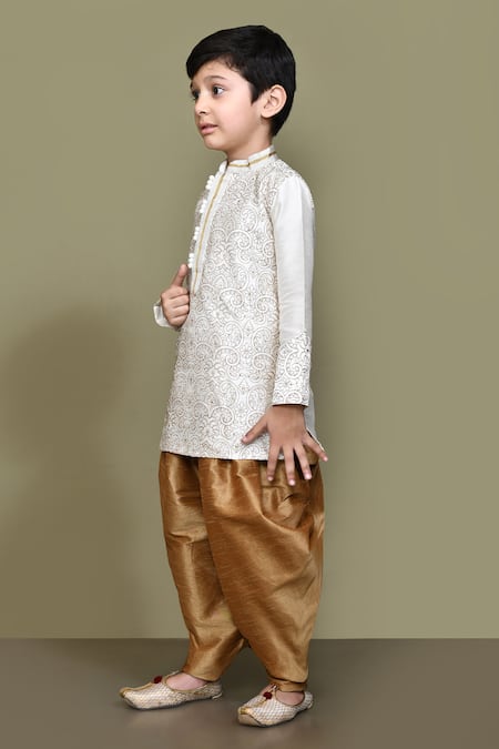 Shop_Petite Pomme_White Silk Embroidery Threadwork Kurta And Patiala Pant Set _Online_at_Aza_Fashions