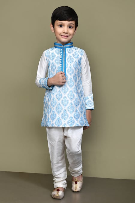 Petite Pomme Paisley Floral Embroidered Kurta 