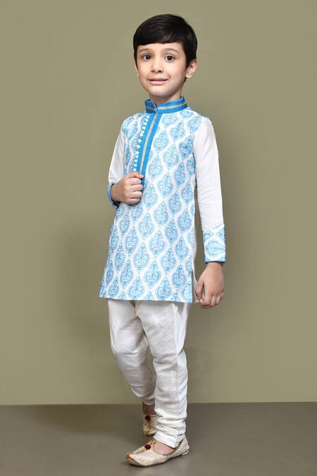 Shop_Petite Pomme_White Silk Embroidery Paisley Floral Kurta _Online_at_Aza_Fashions