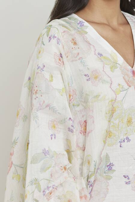 Surmaye_Ivory Chanderi Embroidery Bliss Blossom Pattern Dupatta _Online_at_Aza_Fashions