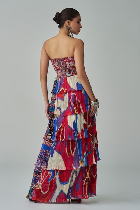 Shop Saaksha & Kinni Red Chiffon, Satin Sweetheart Neck Helena Abstract Print Dress at Aza Fashions Shop_Saaksha & Kinni_Red Chiffon, Satin Sweetheart Neck Helena Abstract Print Dress _at_Aza_Fashions