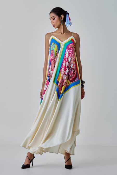 Shop Saaksha & Kinni Ivory Silk V-neck Yazmine Paisley Print Dress With Belt Online at Aza Fashions Shop_Saaksha & Kinni_Ivory Silk V-neck Yazmine Paisley Print Dress With Belt_Online_at_Aza_Fashions