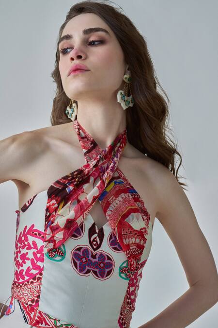 Saaksha & Kinni Ivory Chiffon, Satin Halter Neck Alexa Paisley Print Jumpsuit With Belt Online at Aza Fashions Saaksha & Kinni_Ivory Chiffon, Satin Halter Neck Alexa Paisley Print Jumpsuit With Belt _Online_at_Aza_Fashions