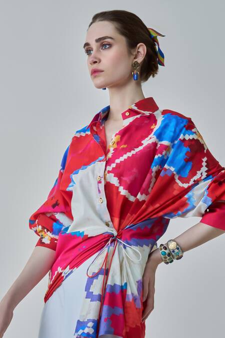 Saaksha & Kinni_Pink Cotton Collared Sia Ikat Print Tie-up Shirt_Online_at_Aza_Fashions