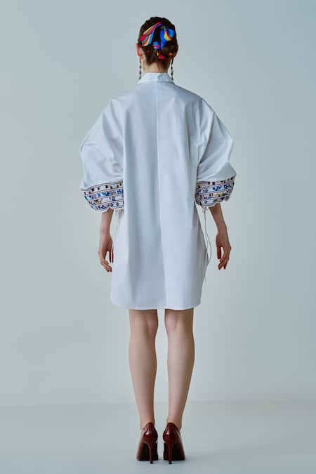 Shop Saaksha & Kinni White Poplin Embroidery Collared Elsa Sleeve Oversized Shirt at Aza Fashions Shop_Saaksha & Kinni_White Poplin Embroidery Collared Elsa Sleeve Oversized Shirt _at_Aza_Fashions