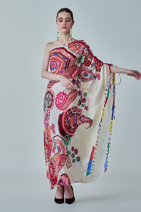 Saaksha & Kinni Isla Paisley Print One-Shoulder Asymmetric Kaftan 