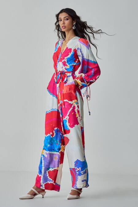 Buy Saaksha & Kinni Pink Silk Embroidery V-neck Jenny Ikat Print Jumpsuit With Belt Online at Aza Fashions Buy_Saaksha & Kinni_Pink Silk Embroidery V-neck Jenny Ikat Print Jumpsuit With Belt_Online_at_Aza_Fashions