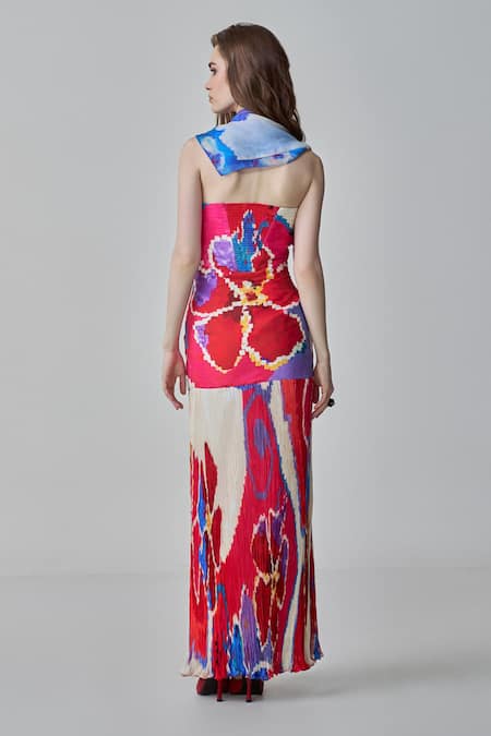 Shop Saaksha & Kinni Pink Chiffon, Hemp Bandeau Neck Jennifer Ikat Print Maxi Dress at Aza Fashions Shop_Saaksha & Kinni_Pink Chiffon, Hemp Bandeau Neck Jennifer Ikat Print Maxi Dress _at_Aza_Fashions