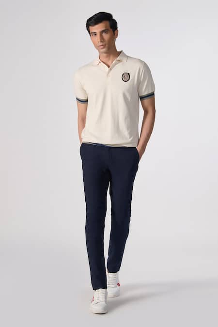 S&N by Shantnu Nikhil Off White Circo - Cotton Nylon Embroidered Crest Placed Knitted Polo T-shirt