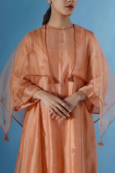Buy_Chokhi Chorri_Orange Organza, Chanderi, Silk Piping, Embroidery Round Arina Floret Kurta Set _Online_at_Aza_Fashions
