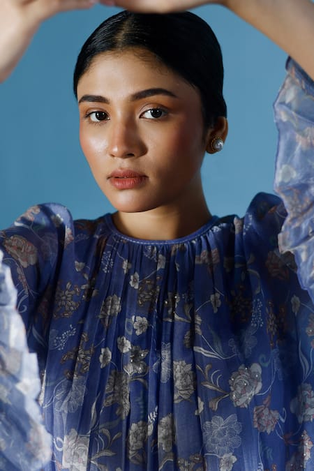 Chokhi Chorri_Blue Cotton, Linen Embroidery Round Aria Iris Bloom Bell Sleeves Top With Pant _Online_at_Aza_Fashions