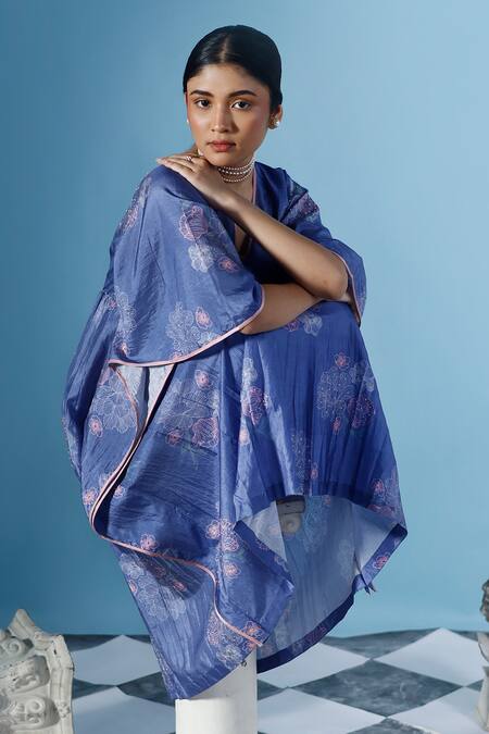 Buy_Chokhi Chorri_Blue Silk Beads V-neck Adara Enchanted Florin Print Kaftan Dress With Inner 